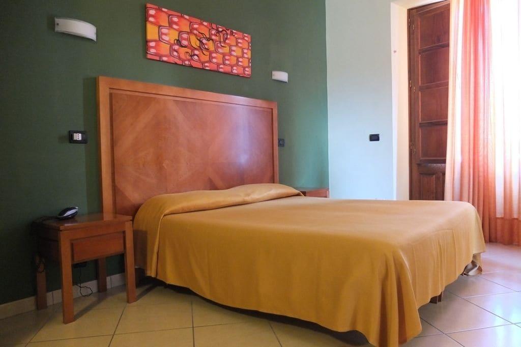 Hotel Federico II Castiglione De Sicilia Dış mekan fotoğraf