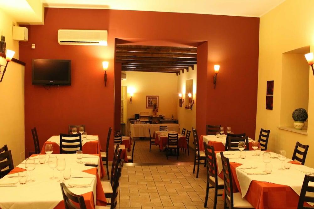 Hotel Federico II Castiglione De Sicilia Dış mekan fotoğraf