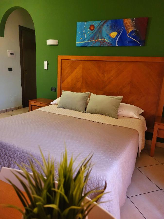 Hotel Federico II Castiglione De Sicilia Dış mekan fotoğraf