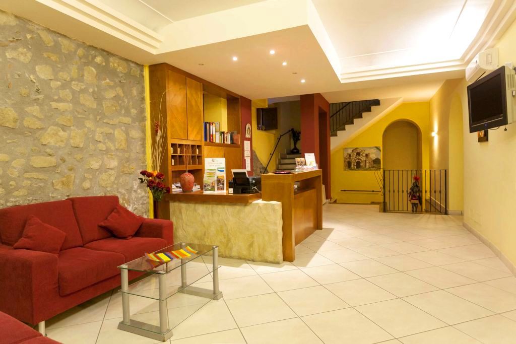 Hotel Federico II Castiglione De Sicilia Dış mekan fotoğraf