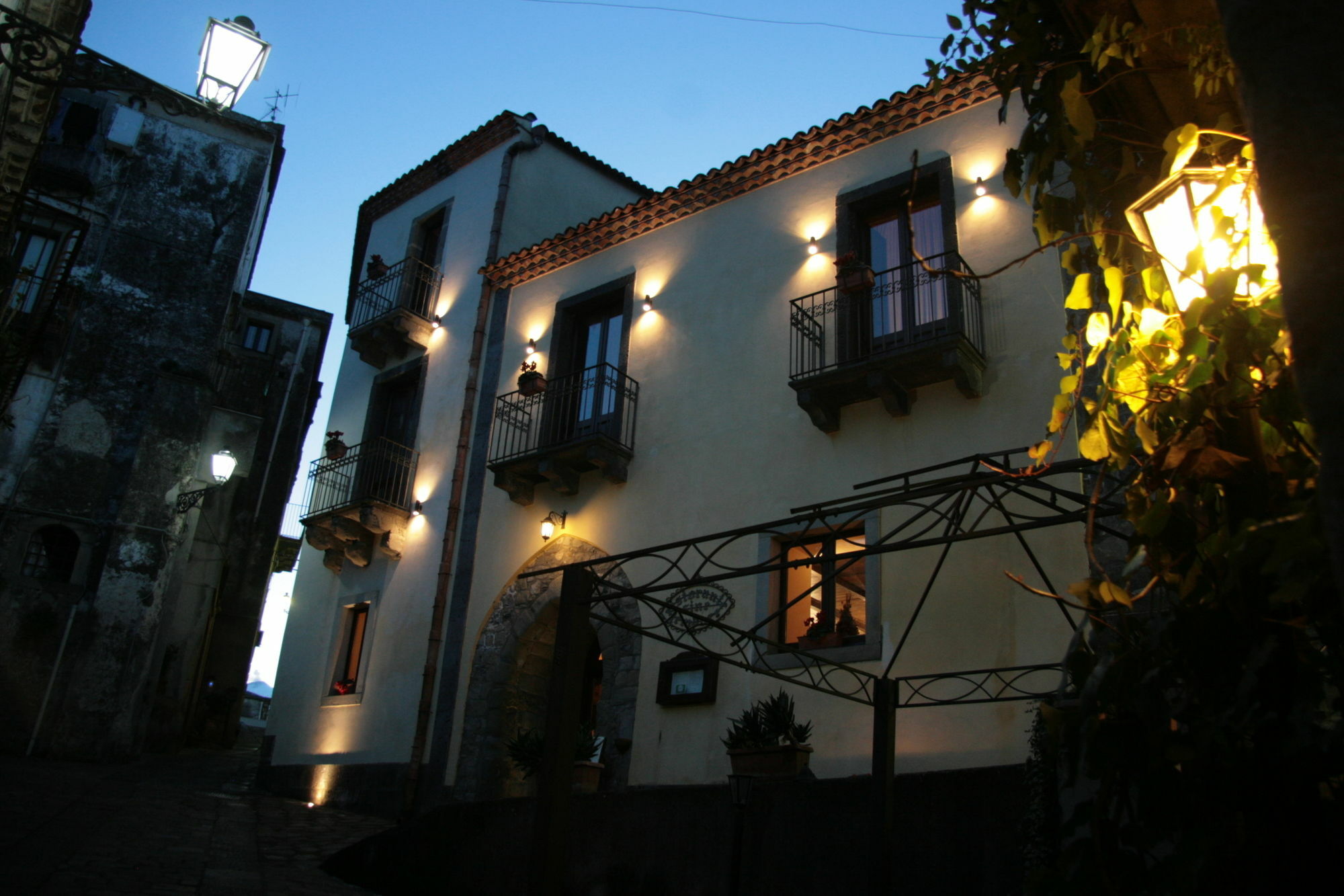 Hotel Federico II Castiglione De Sicilia Dış mekan fotoğraf