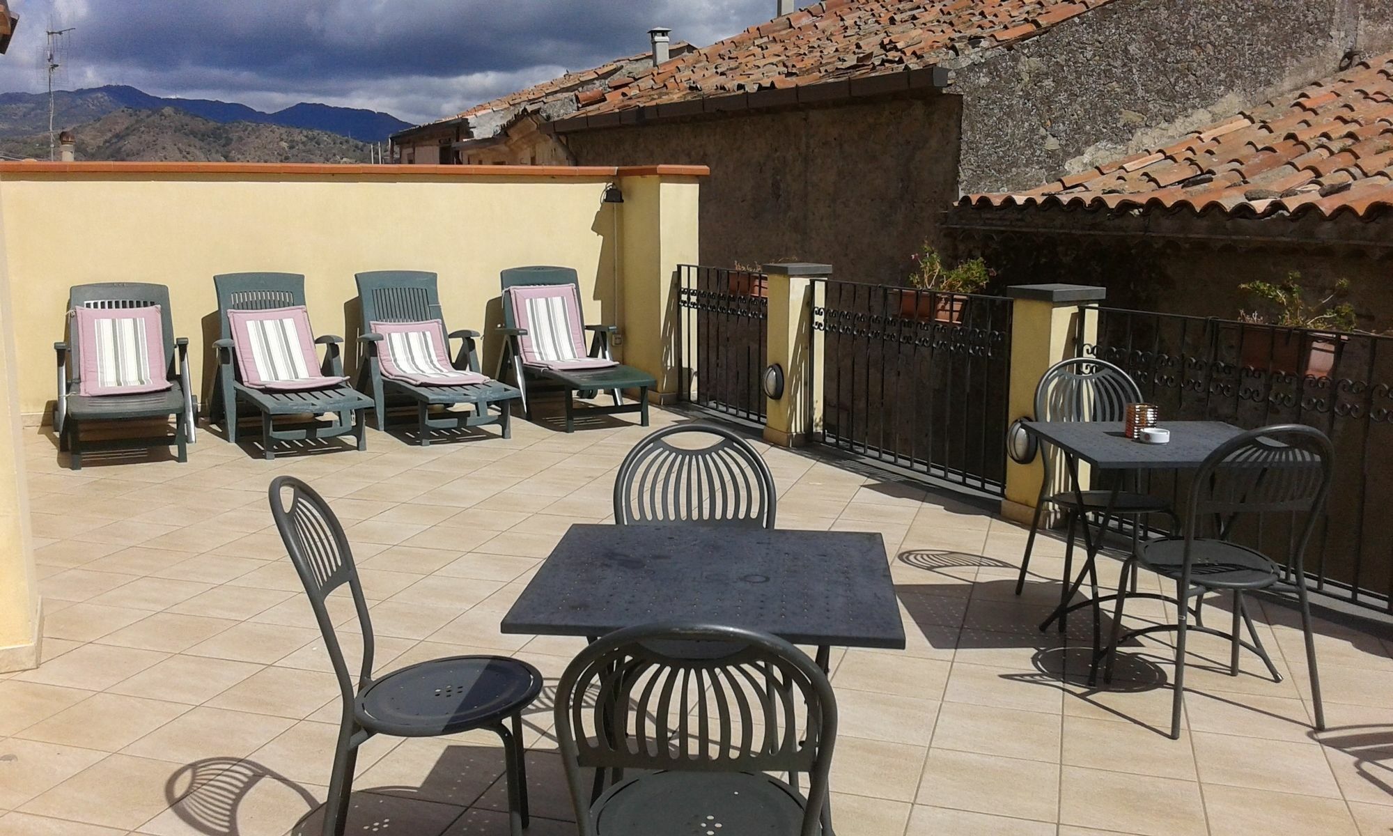 Hotel Federico II Castiglione De Sicilia Dış mekan fotoğraf